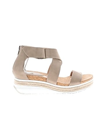 Adrienne Vittadini Wedges (view 1)