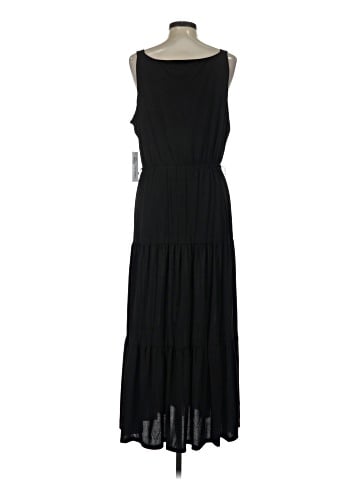 Emma & Michele Casual Dress (view 2)