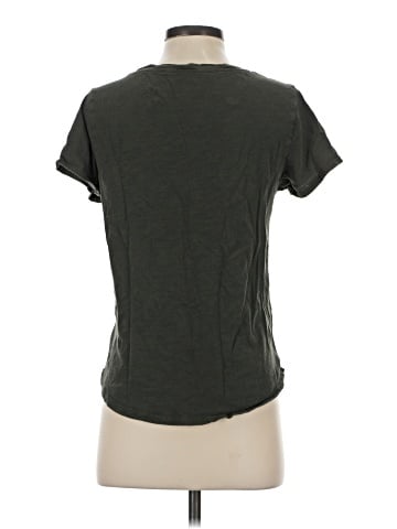Old Navy Short Sleeve T-Shirt (view 2)