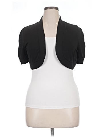 Maurices Shrug (view 1)