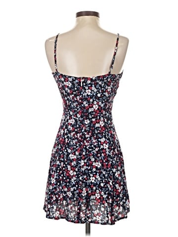 CALVIN KLEIN JEANS Casual Dress (view 2)