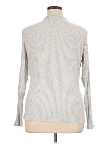 Abercrombie & Fitch Long Sleeve Top (view 2)