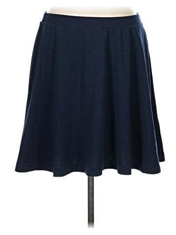 Old Navy Casual Skirt (view 1)