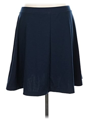 Old Navy Casual Skirt (view 2)