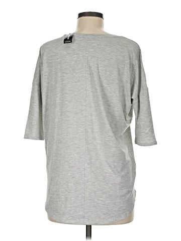 Express 3/4 Sleeve Top (view 2)