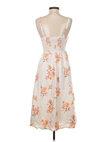 Old Navy Casual Dress (view 2)