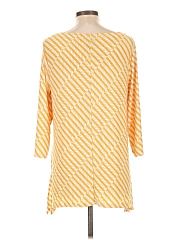 JM Collection 3/4 Sleeve Top (view 2)