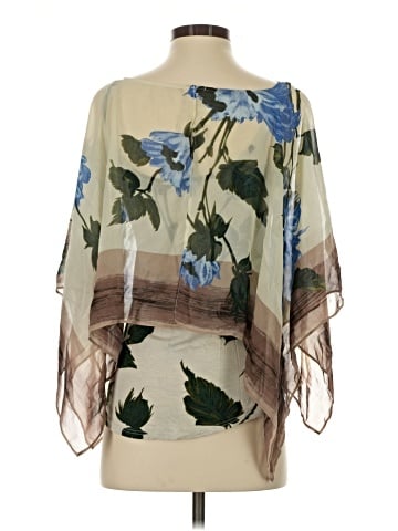 Tiny 3/4 Sleeve Blouse (view 2)