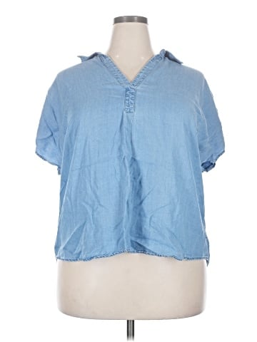 Market and Spruce Short Sleeve Blouse (view 1)