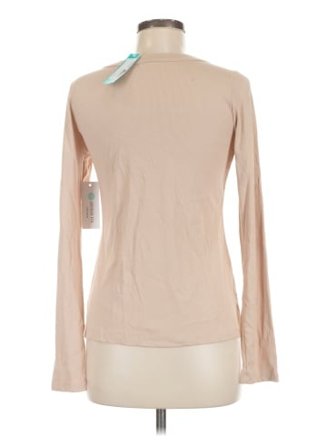 Nine Britton Long Sleeve T-Shirt (view 2)