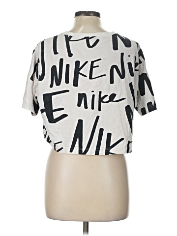 Nike Short Sleeve T-Shirt (view 2)