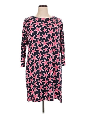 Crown & Ivy Casual Dress (view 1)