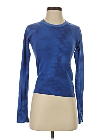 Lululemon Athletica Long Sleeve T-Shirt (view 1)