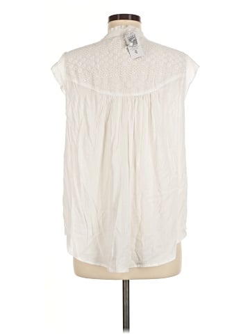 Torrid Sleeveless Button-Down Shirt (view 2)