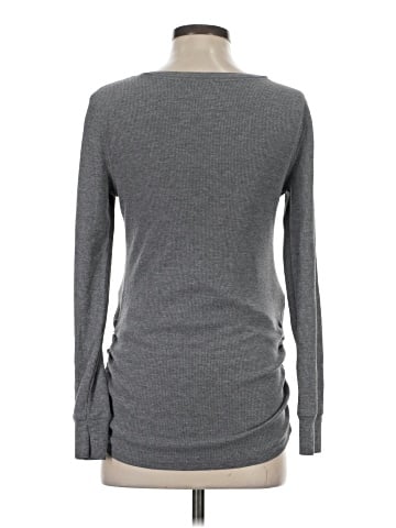 Old Navy - Maternity Long Sleeve T-Shirt (view 2)