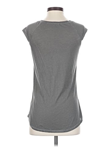 Maurices Sleeveless T-Shirt (view 2)