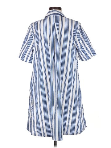 Old Navy Casual Dress (view 2)