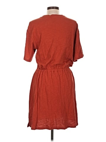 Old Navy Casual Dress (view 2)