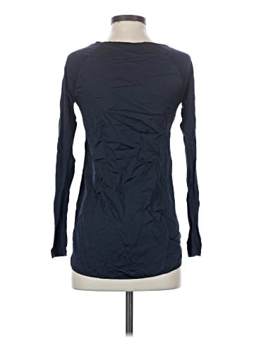 Elie Tahari Long Sleeve T-Shirt (view 2)