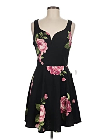 B. Smart Casual Dress (view 1)