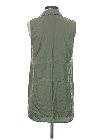 Ellen Tracy Sleeveless Button-Down Shirt (view 2)