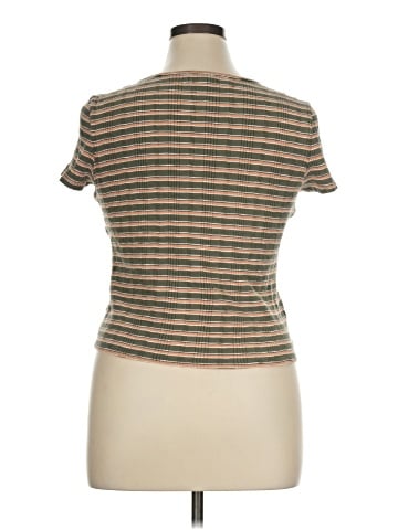 American Eagle Outfitters Short Sleeve Top (view 2)