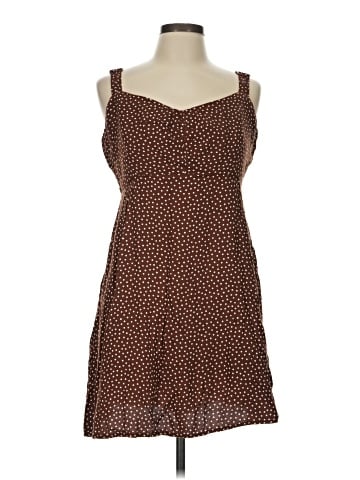 Old Navy Casual Dress (view 1)