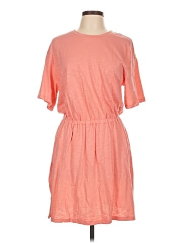 Old Navy Casual Dress (view 1)