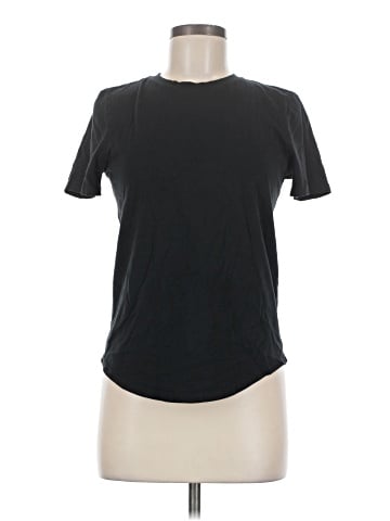 Lululemon Athletica Short Sleeve T-Shirt (view 1)