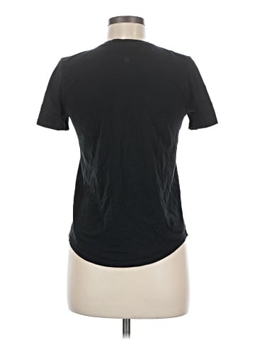 Lululemon Athletica Short Sleeve T-Shirt (view 2)