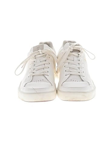 On Cloud Sneakers (view 2)
