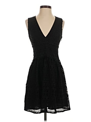 Abercrombie & Fitch Cocktail Dress (view 1)
