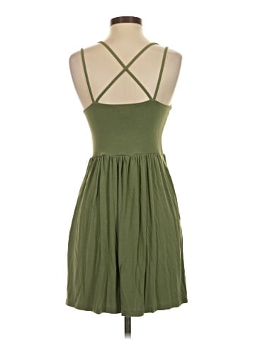 Old Navy Casual Dress (view 2)