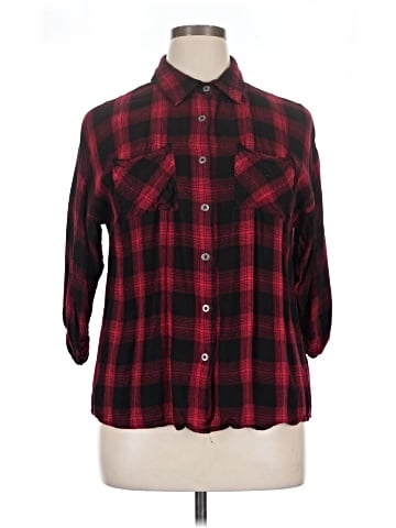 City Chic 3/4 Sleeve Button-Down Shirt (view 1)