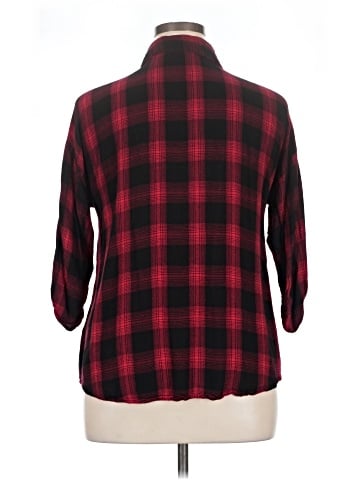 City Chic 3/4 Sleeve Button-Down Shirt (view 2)
