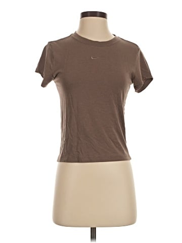 Nike Short Sleeve T-Shirt (view 1)