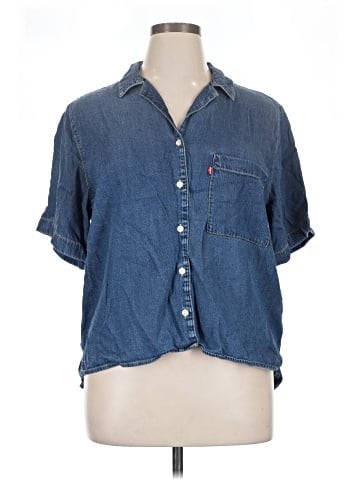 Levi's Short Sleeve Button-Down Shirt (view 1)