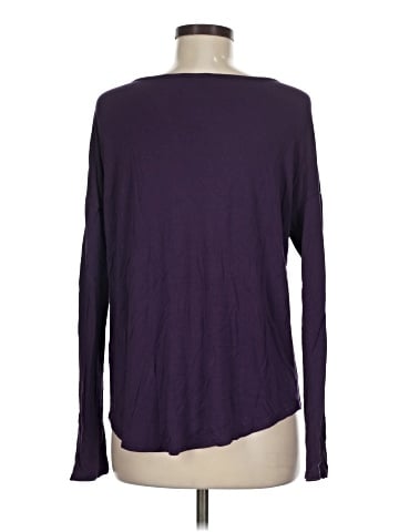 Tahari Long Sleeve T-Shirt (view 2)