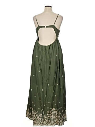 Abercrombie & Fitch Cocktail Dress (view 2)