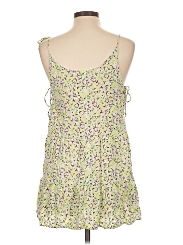 Xhilaration Sleeveless Top (view 2)