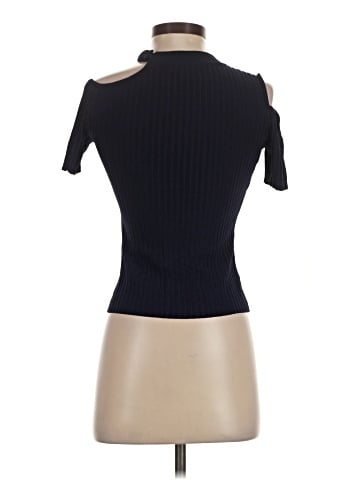 Lily Short Sleeve Top (view 2)
