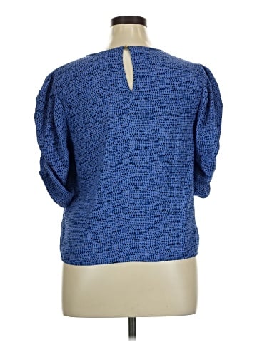 Ava & Viv Short Sleeve Top (view 2)