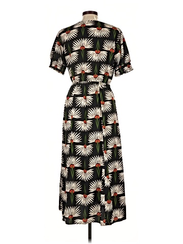 Urban Outfitters Casual Dress (view 2)
