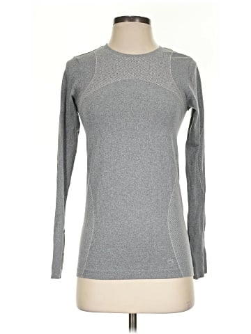 Gap Fit Long Sleeve T-Shirt (view 1)