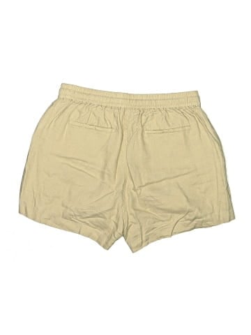 Quince Khaki Shorts (view 2)