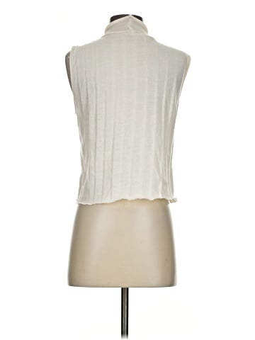 Zara Sleeveless Blouse (view 2)