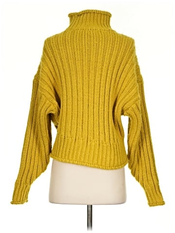 H&M Turtleneck Sweater (view 2)