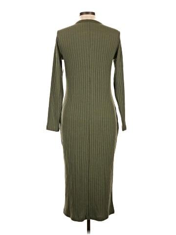 Old Navy Casual Dress (view 2)