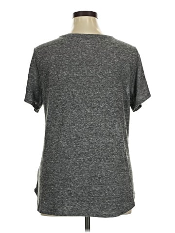 Old Navy Short Sleeve T-Shirt (view 2)