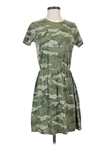 Old Navy Casual Dress (view 1)